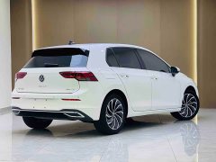 Volkswagen Golf 2021 280TSI DSG Pro - ფოტო 3