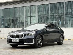 BMW 5 Series 530Li Premier Luxury Package - ფოტო 1