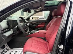 BMW 5 Series 530Li Premier Luxury Package - ფოტო 19
