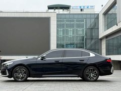BMW 5 Series 530Li Premier Luxury Package - ფოტო 7