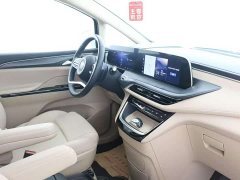 Buick GL8 New Energy Lusang Respect Edition - ფოტო 6