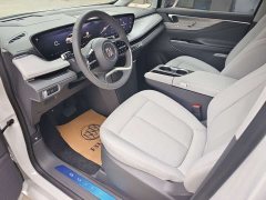 Buick GL8 Luxe Smart Comfort Edition - ფოტო 10