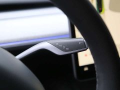 Tesla Model Y Rear-Wheel Drive - ფოტო 7