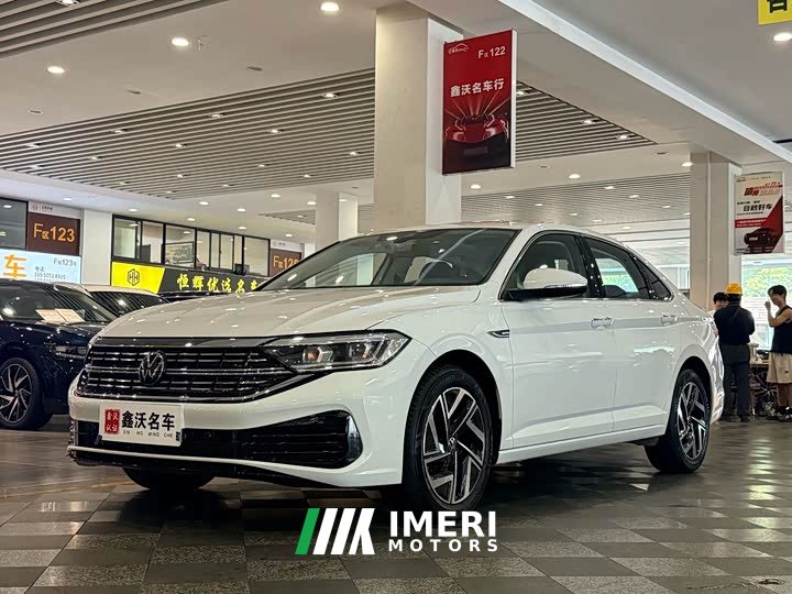 Volkswagen Sagitar 300TSI DSG Excellence Edition - ავტომობილი ჩინეთიდან
