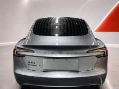 Tesla Model 3 Rear-Wheel Drive - ფოტო 5