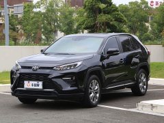 Toyota Venza 2.0L CVT AWD Luxury - ფოტო 1