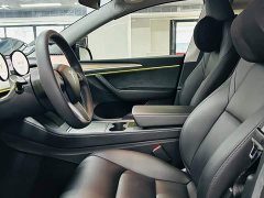 Tesla Model Y Rear-Wheel Drive - ფოტო 10
