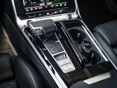 Audi RS 6 RS 6 4.0T Avant - ფოტო 16
