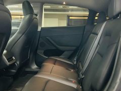 Tesla Model Y Rear-Wheel Drive - ფოტო 10