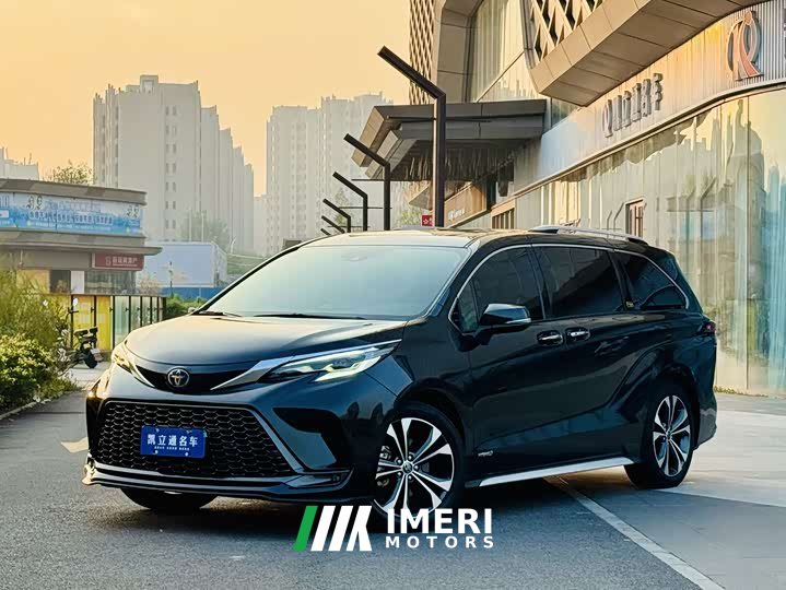 Toyota Grevias 2.5L Hybrid Premium VIP Edition - ავტომობილი ჩინეთიდან
