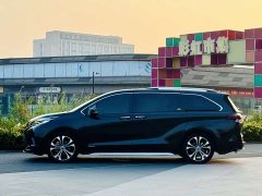 Toyota Grevias 2.5L Hybrid Premium VIP Edition - ფოტო 5