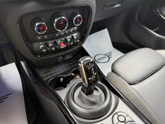 BMW 2023 MINI Clubman 2.0T Cooper S Connoisseur - ფოტო 18