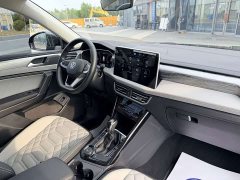 Volkswagen Taos 380TSI AWD R-Line High Performance Edition - ფოტო 13