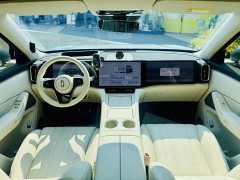 AITO Aion M8 Extended Range Max 53.4kWh 6-Seater with 192-Channel LiDAR - ფოტო 8