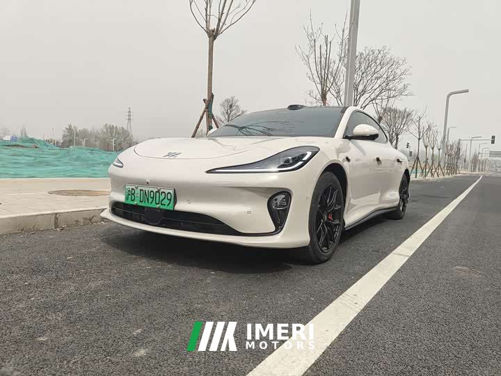 Li Auto Zhiji L6 Max