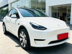 Tesla Model Y Facelift Rear-Wheel Drive - ფოტო 3