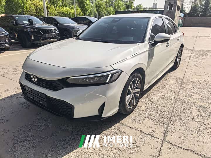 Honda Civic 240TURBO CVT Smart Plus