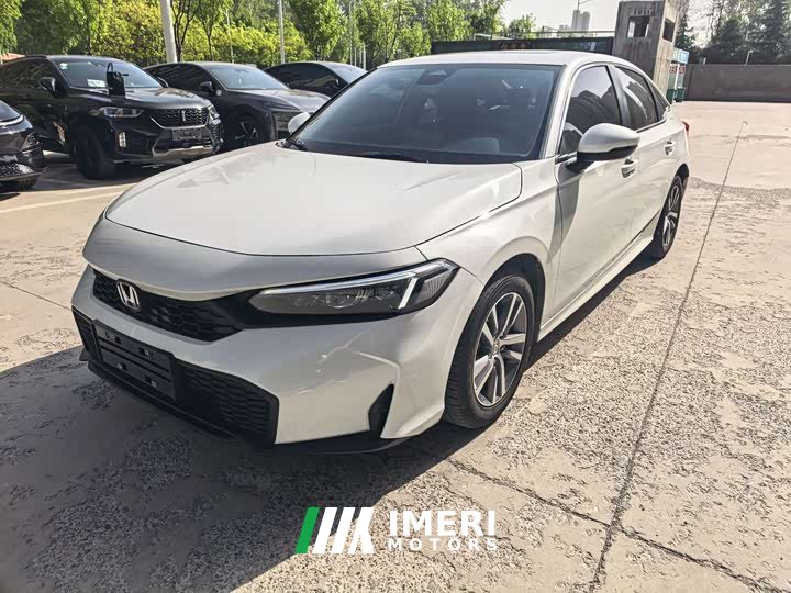Honda Civic 240TURBO CVT Smart Plus