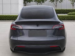 Tesla Model Y Rear-Wheel Drive - ფოტო 9