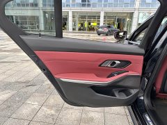 BMW 3 Series 320Li M Sport Package - ფოტო 14