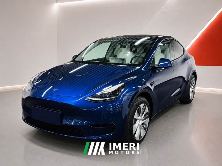 Tesla Model Y Facelift Rear-Wheel Drive