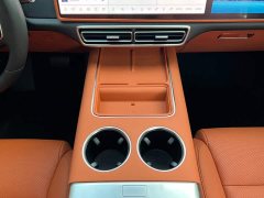 Li Auto L7 Pro - ფოტო 11