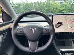 Tesla Model Y Standard Range RWD - ფოტო 13