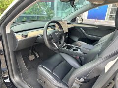 Tesla Model Y Standard Range RWD - ფოტო 17