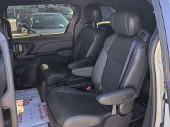 Toyota Sienna 2024 2.5L Hybrid AWD Premium - ფოტო 8