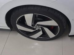 Volkswagen Golf GTI 380TSI DSG GTI - ფოტო 6