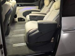 Zeekr Geely Zeekr 009 Seven-Seat Aisle Version AWD 108kWh - ფოტო 11