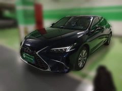 Lexus ES 200 Premium Edition - ფოტო 1