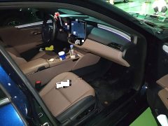 Lexus ES 200 Premium Edition - ფოტო 19