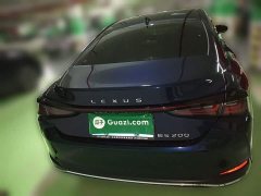 Lexus ES 200 Premium Edition - ფოტო 3