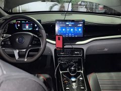 BYD Qin PLUS Glory Edition EV 420KM Leading - ფოტო 12