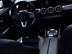 Mercedes-Benz GLB 200 Dynamic - ფოტო 7