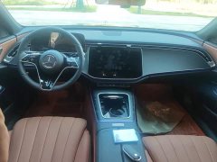 Mercedes-Benz E-Class E 260 L Classic Edition - ფოტო 12