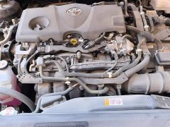 Toyota Avalon Hybrid 2.5L Luxury - ფოტო 10