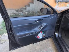 Toyota Avalon Hybrid 2.5L Luxury - ფოტო 7