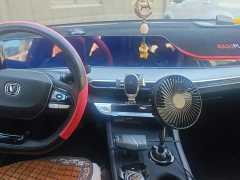 Changan Eado PLUS Blue Whale NE 1.4T GDI DCT High Performance Edition - ფოტო 13
