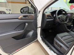 Volkswagen Touareg 280TSI FWD Luxury Edition - ფოტო 19