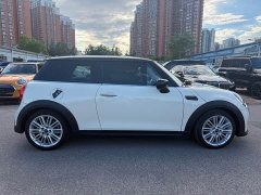 BMW MINI 1.5T COOPER Artist - ფოტო 14