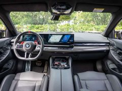 BMW M5 New Energy 2025 M5 - ფოტო 17