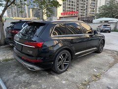 Audi Q7 45 TFSI quattro S line Luxury - ფოტო 9