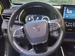 Toyota Crown Venza 2.5L HEV AWD Premier - ფოტო 15