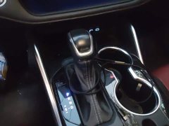 Toyota Crown Venza 2.5L HEV AWD Premier - ფოტო 16