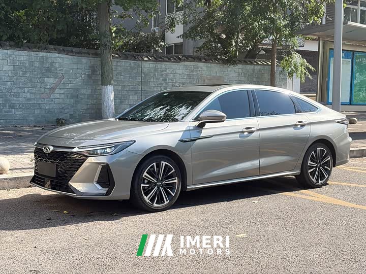 Chery Arrizo 8 1.6T DCT Yì