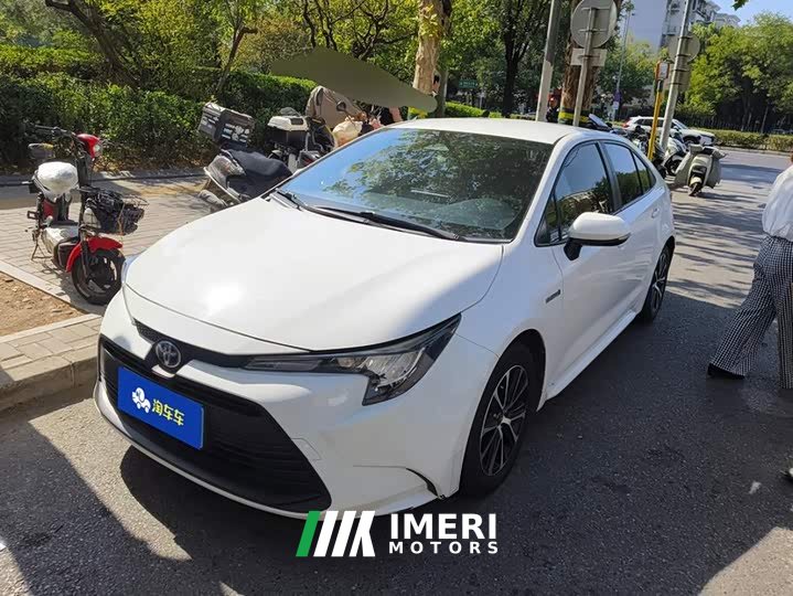 Toyota Corolla Intelligent Hybrid Dual-Engine 1.8L Leading Edition