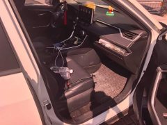 Toyota Venza 2.0L CVT FWD Luxury - ფოტო 8