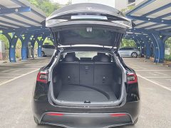 Tesla Model Y Long Range All-Wheel Drive - photo 11